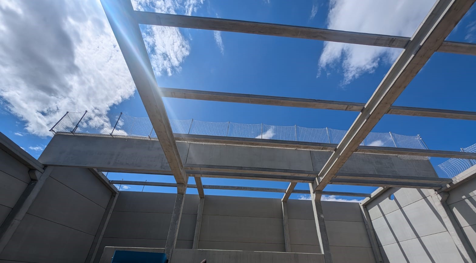 Descubre cómo EGEIN lidera la construcción industrial en Francia con su proyecto de ingeniería y construcción, asegurando calidad, seguridad.